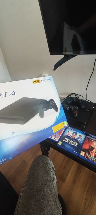 Sony Playstation slim 4