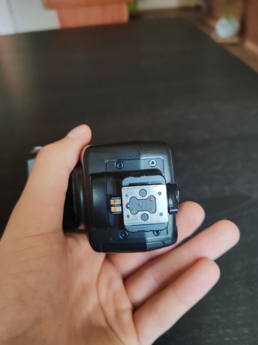 Nikon SB700 Speedlight bliț