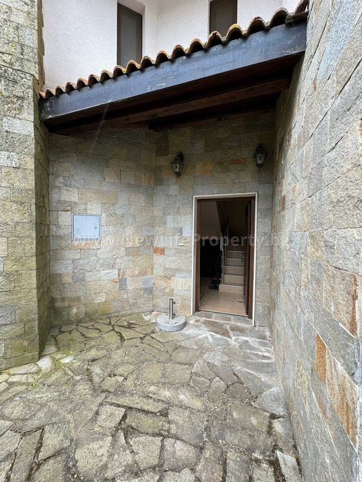 Продава се Къща в с. Кошарица, Област Бургас - 155 кв.м за 955 €/кв.м - Снимка #1