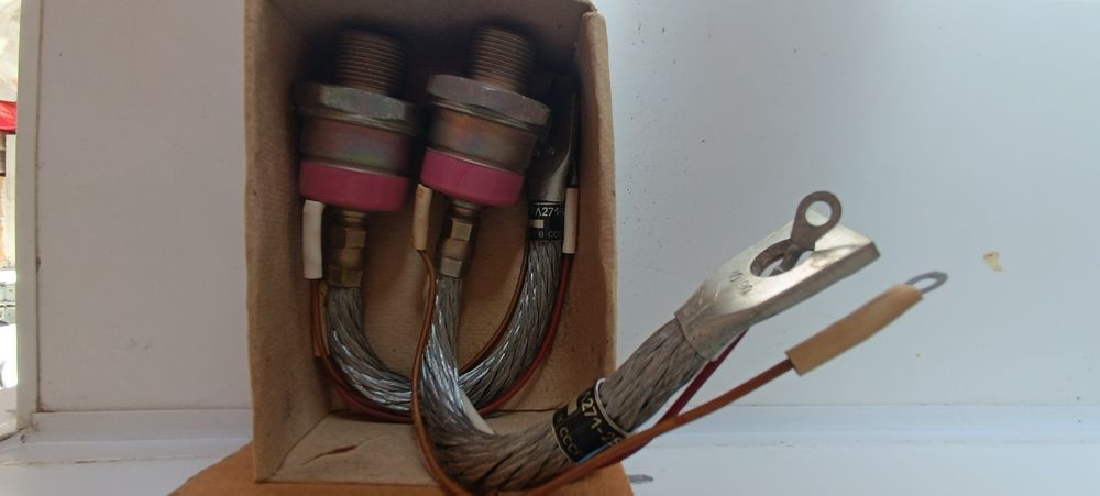 Тиристор ТЛ271-250