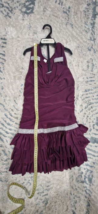 Продам платья на девочку