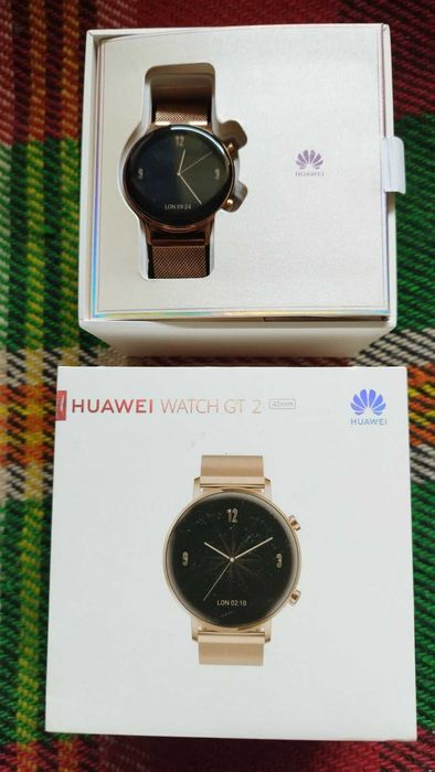 Продавам смарт часовник HUAWEI WATCH GT 2 42 mm