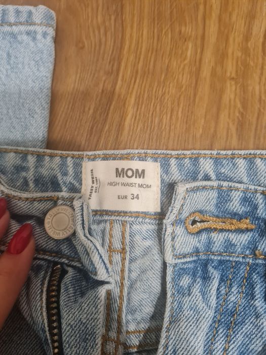 Два чифта дънки Sinsay на обща цена