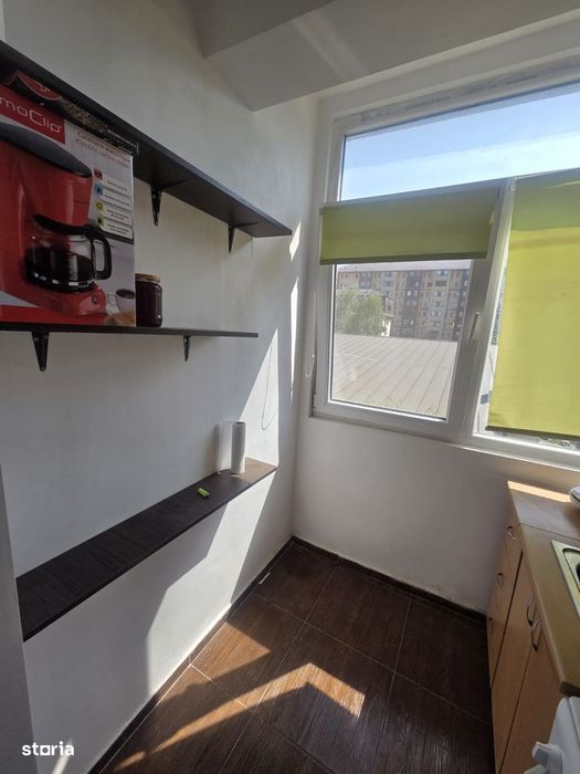 Garsonieră de închiriat – Str. Tineretului nr. 79 | 300 €/lună