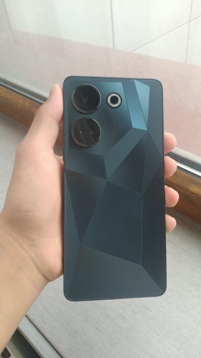 Tecno camon 20..