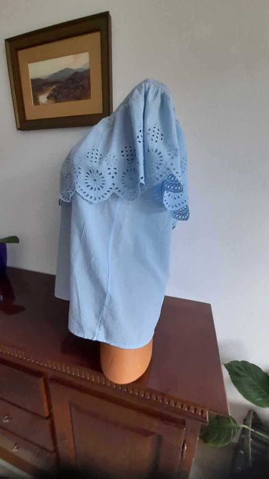 Bluza dama din panza brodata „ Reserved” marimea 40