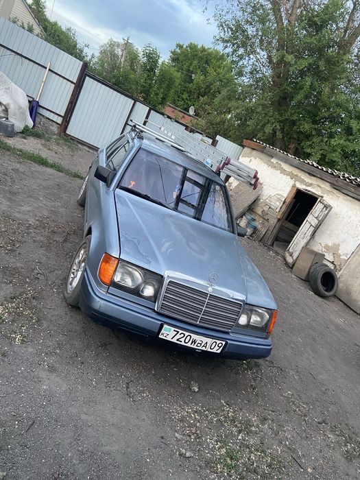 Продам Мерседес 124