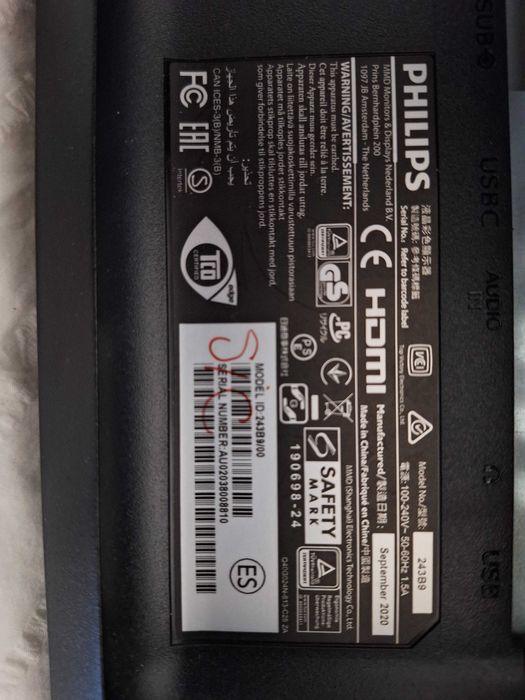 Monitor Philips model 243B9