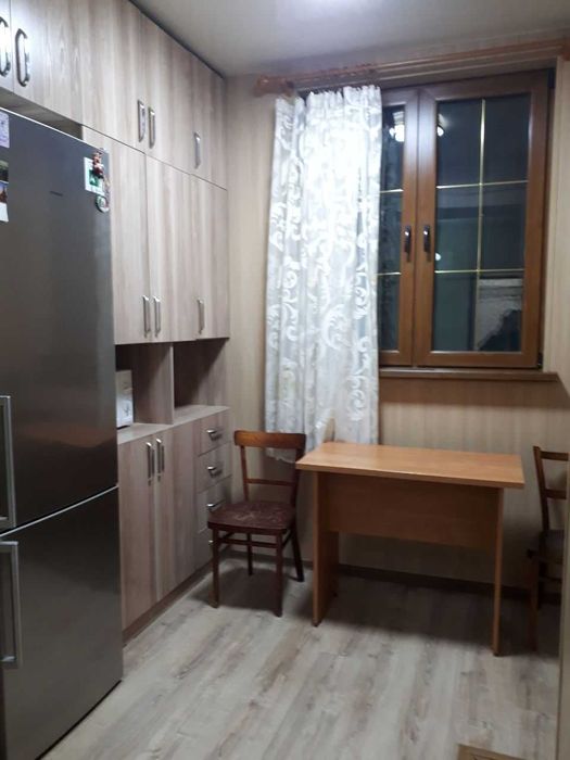 Предлагается комфортная 1 комнатная квартира в аренду в центре - (Ц 6)