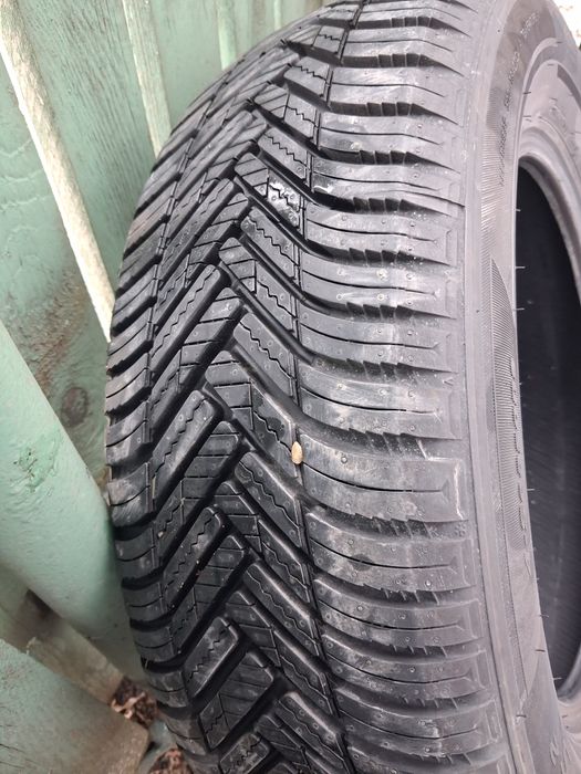 Anvelope all seasons Hankook 195/65 R15