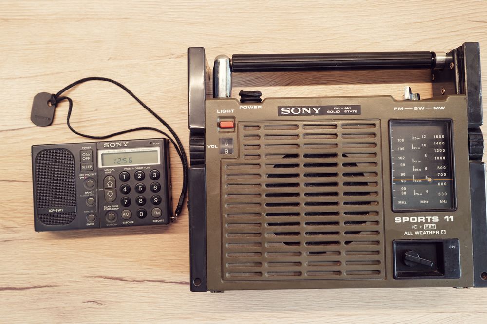 Aparat Radio Sony ICF 111B Sport colectie radioamator