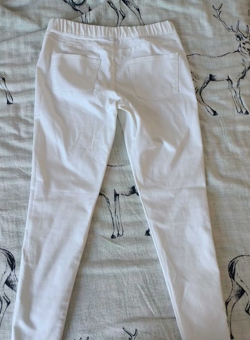 Blugi albi Esmara, marimea 40