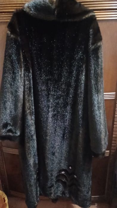 Продам шубу нутрия