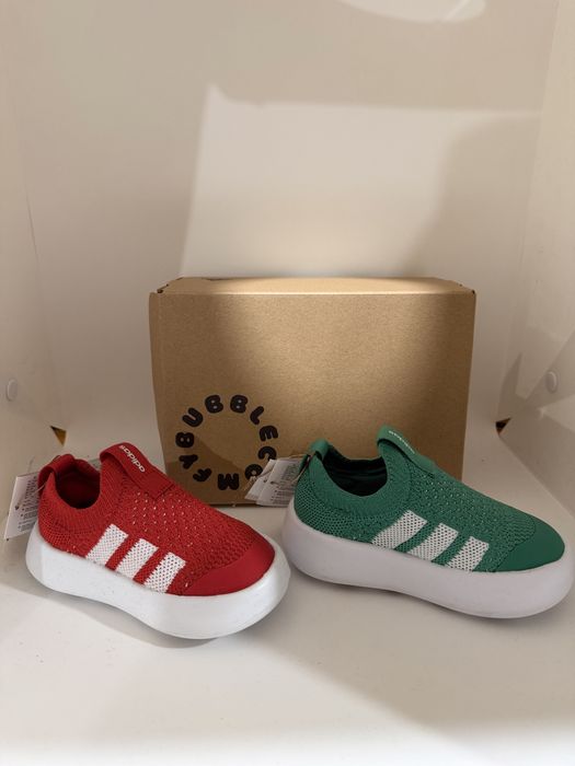 Налични в 2 цвята. Детски обувки Adidas