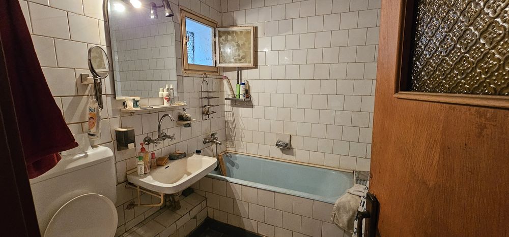 Metrou piata Sudului 3 camere 2 bai 2 balcoane Bucuresti Sectorul 4