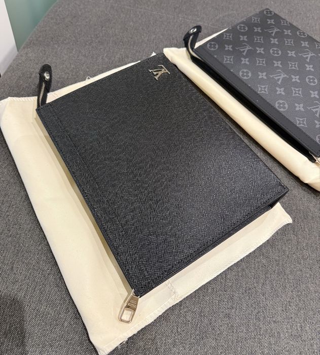 Мъжка чанта Louis Vuitton Clutch