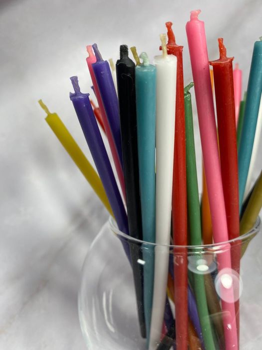 Свечи восковые тонкие