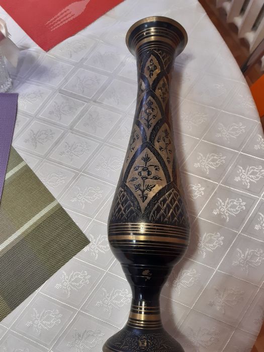 Продается ваза из латуни (эксклюзив) производство Индия.