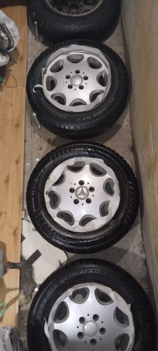 Мерседес 124 230