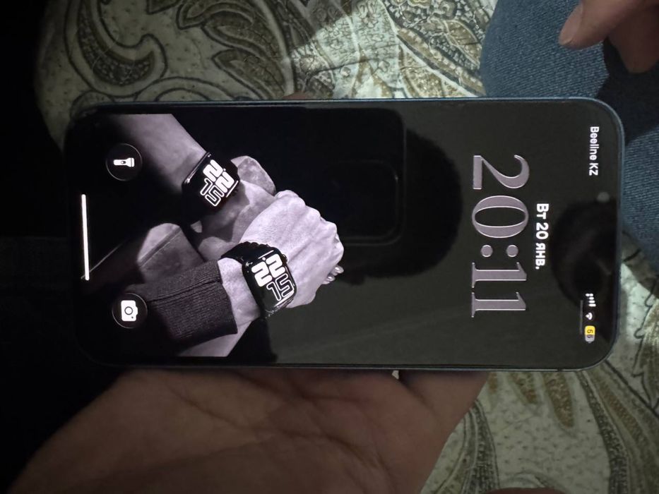 Iphone 13 & Apple watch SE2