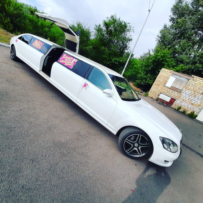 Продам лимузин Мерседес 221