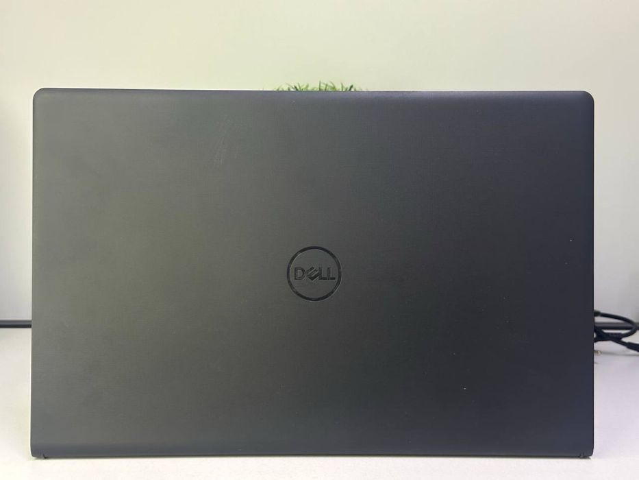 Ноутбук Dell Vostro Intel Core i7-1355U