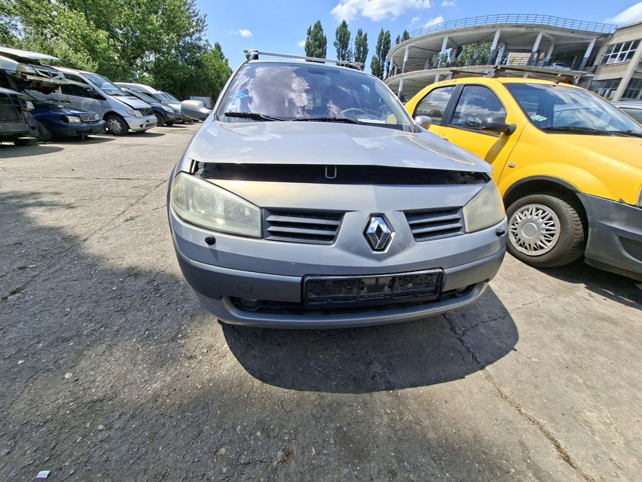 Dezmembrez Renault Megane 2 Break 1.6B  2005