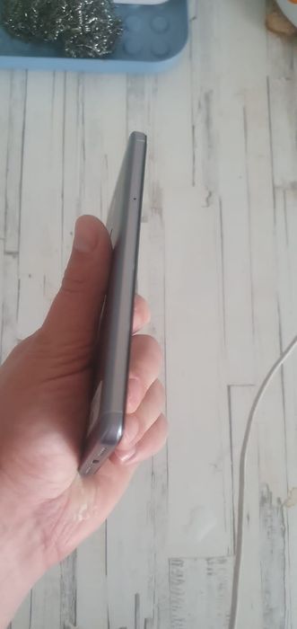 Продам телефон смартфон redmi note 4