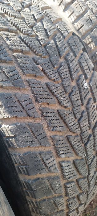Продам шины 265,65,18