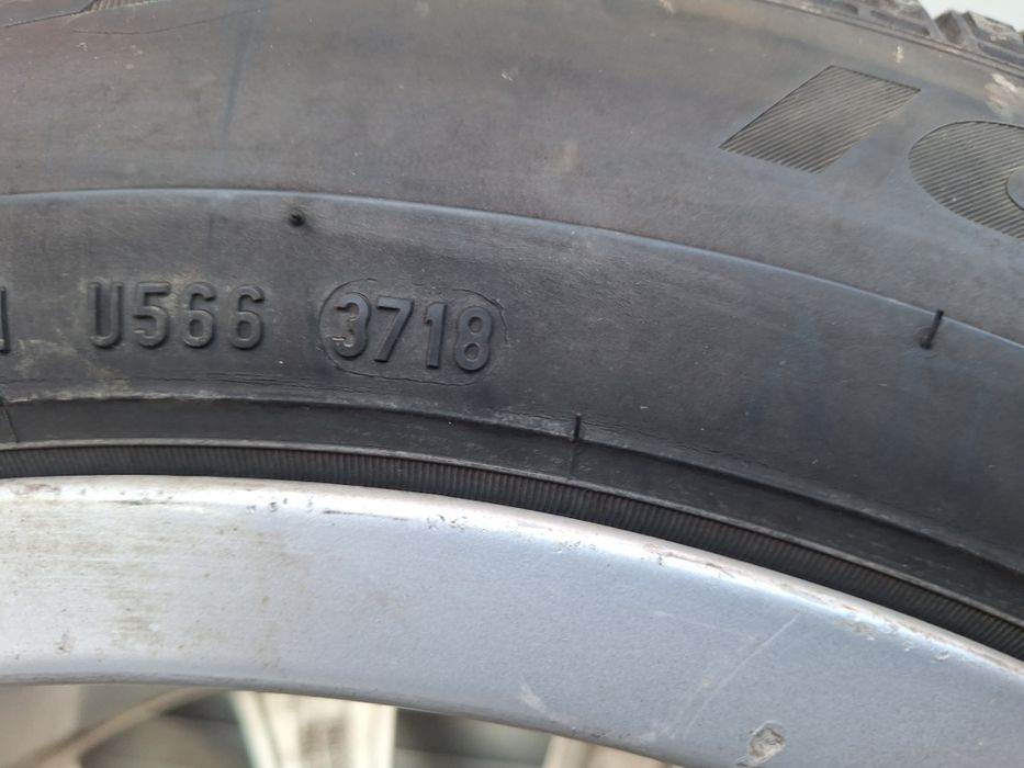 jante Audi originale  pe 17 pt  A4,A5 A6,A7 cu anvelope iarna.