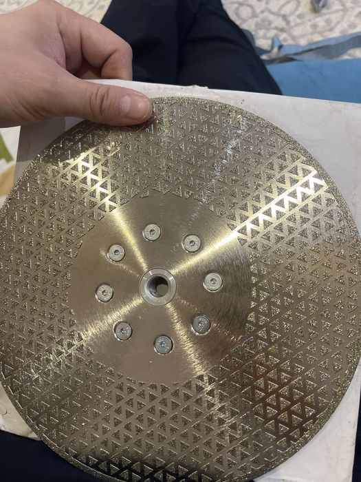 Продам шлифовальный диск