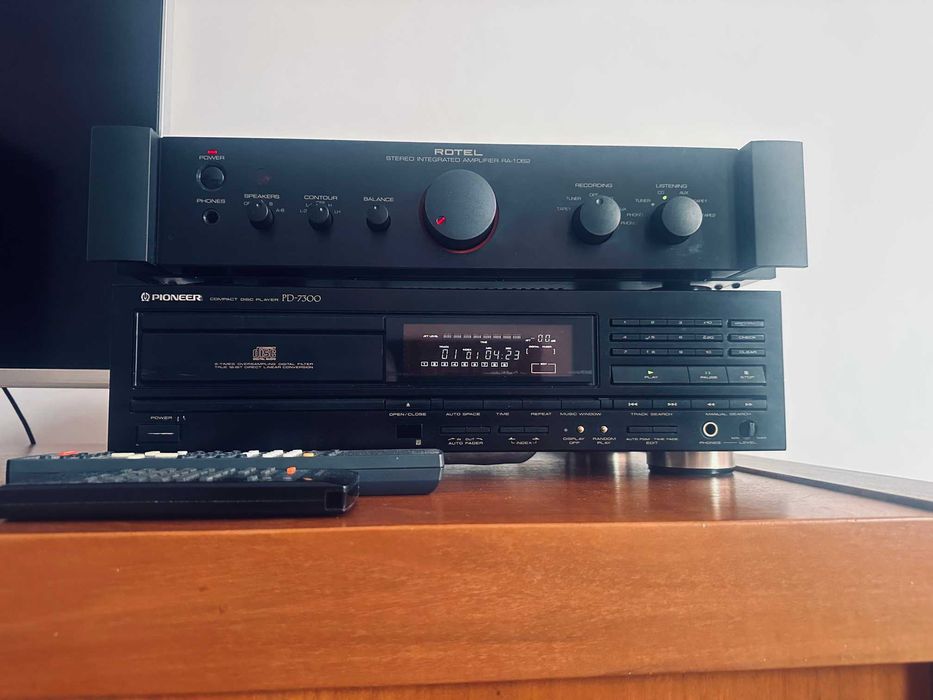 Vand CD player Pioneer PD-7300 cu telecomanda