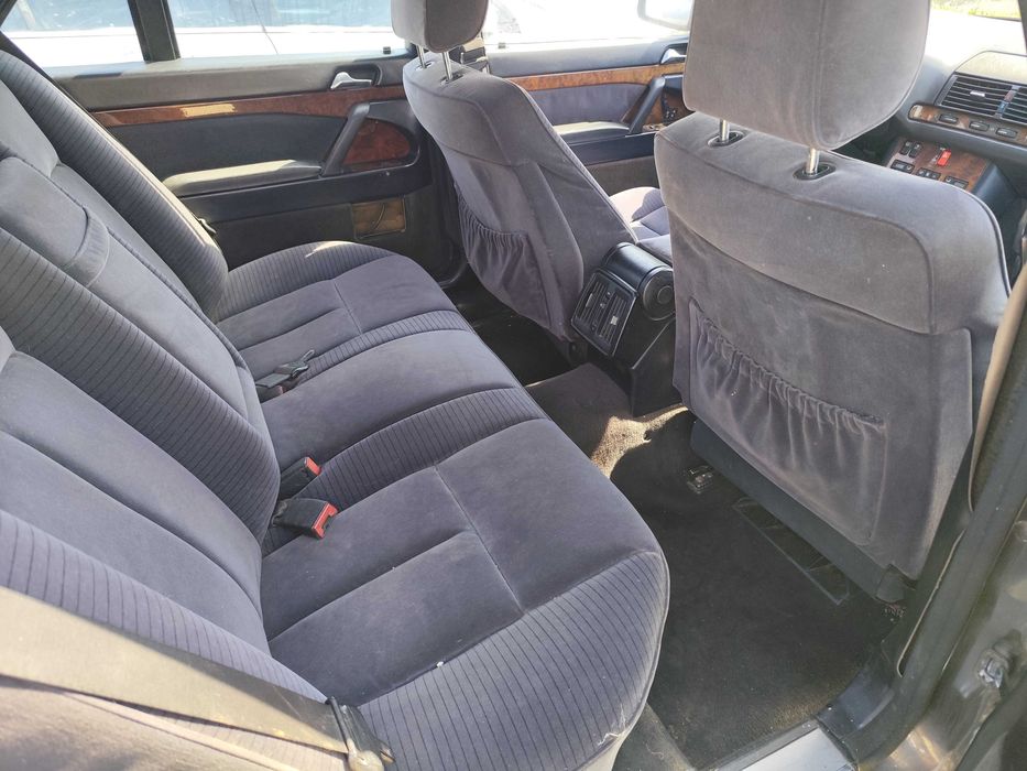 Vand Mercedes 500SE