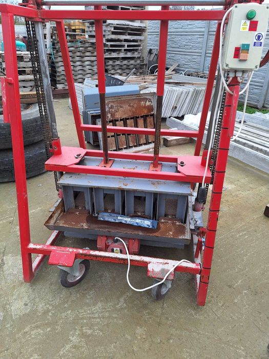 Presă bolțari de vânzare