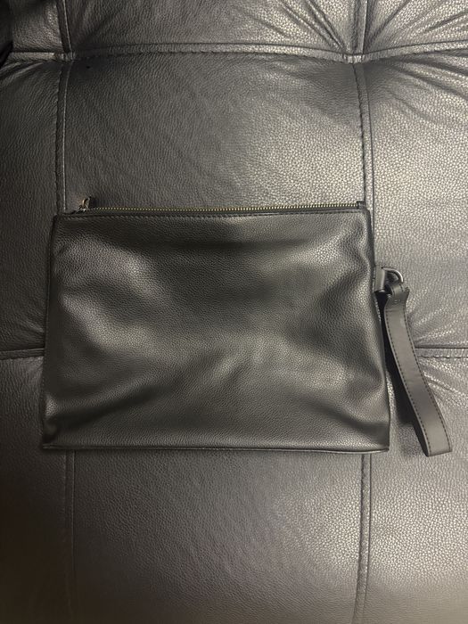 Louis Vuitton Clutch