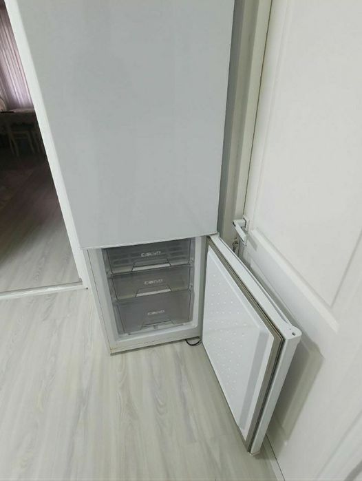 Холодильник Артель свой