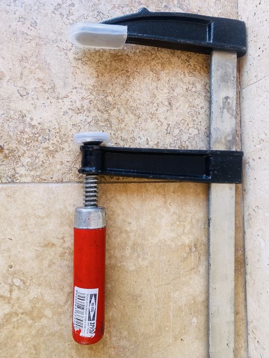 Menghine tamplarie pentru lemn