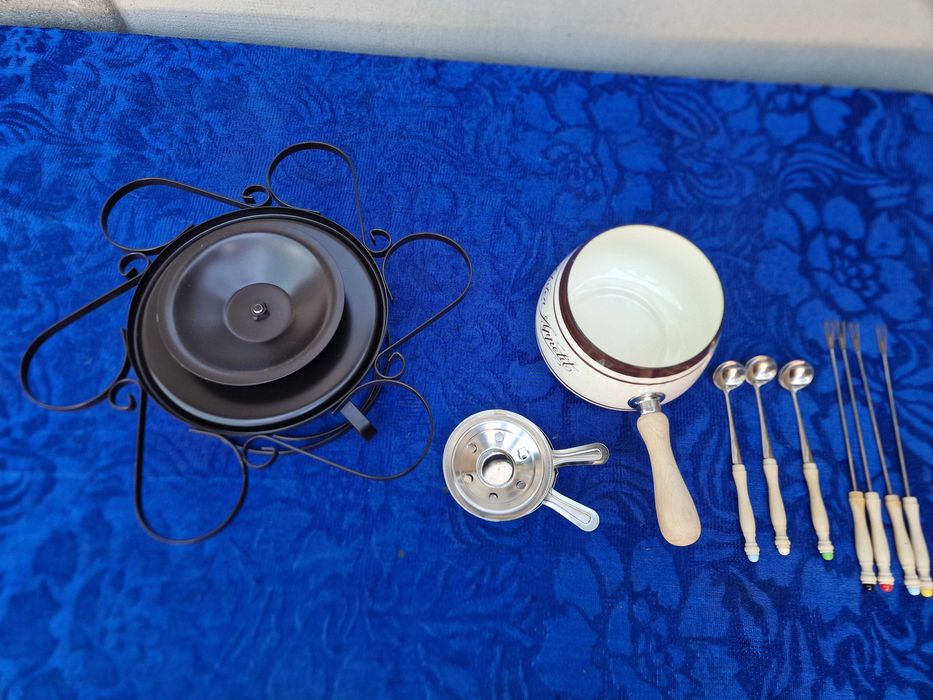 Guten Appetit set fondue rotativ, 4 - 6 persoane fonta emailata***