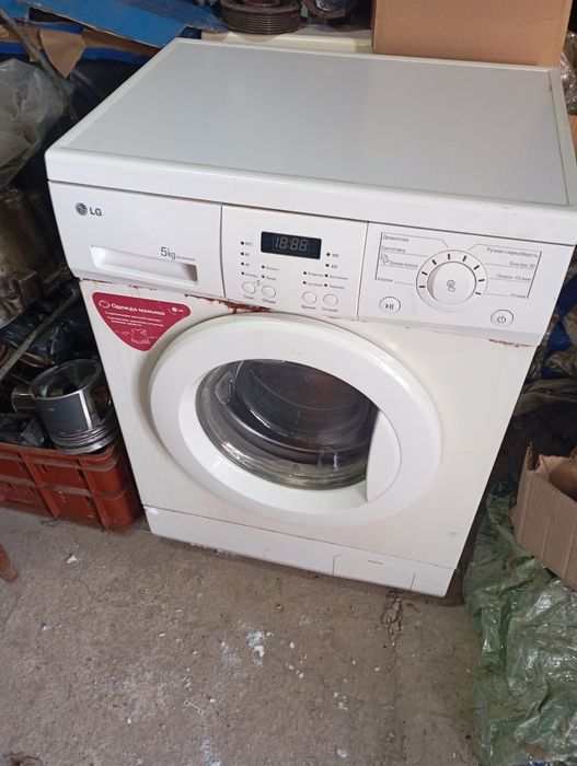 Продам стиральную машинку