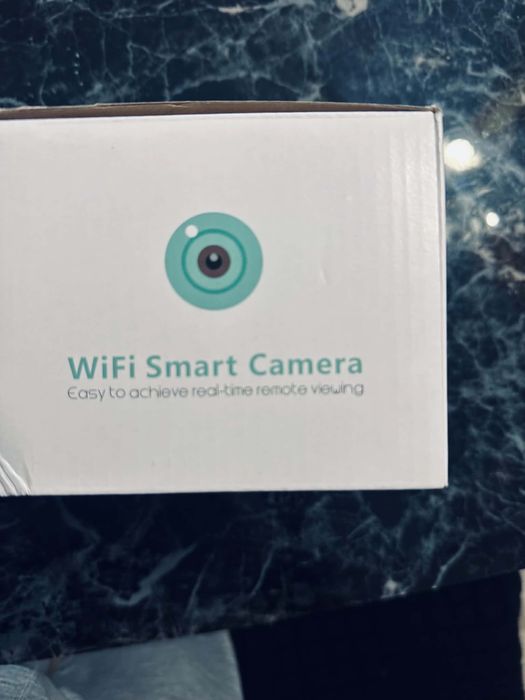 Купулна WIFI камера