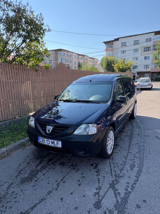 Logan mcv de marfă