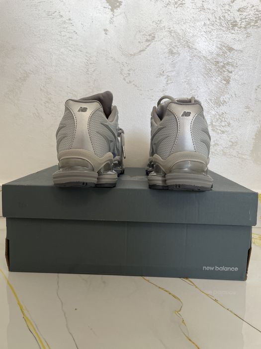 New Balance ABZORB 2000 Silver Metallic