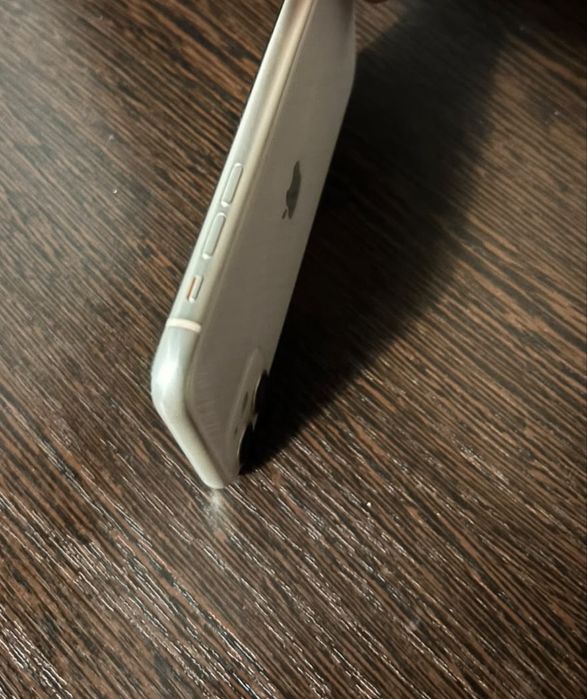 iPhone 11 128ГБ возможен обмен