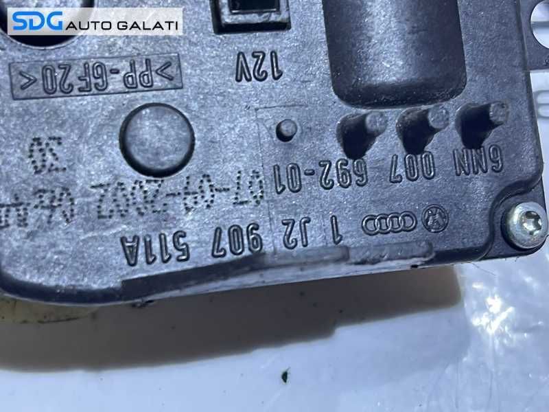 Motoras Grila Clapeta Aeroterma VW Golf 4 1999 - 2006 Cod 1J2907511A[S0266]