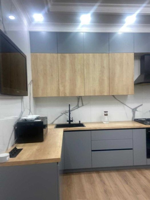 Продам 4х комн кв Батыс