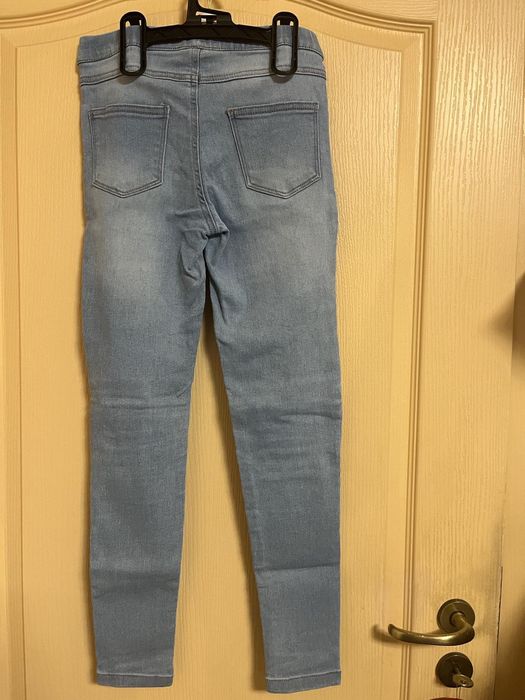 Чисто нов кожен панталон и еластични дънки