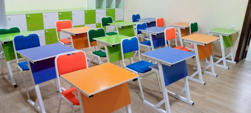 Maktab boxchalar uchun parta