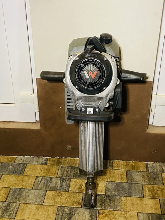 Ciocan demolator Wacker Neuson BH23 – puternic, fiabil, gata de lucru!