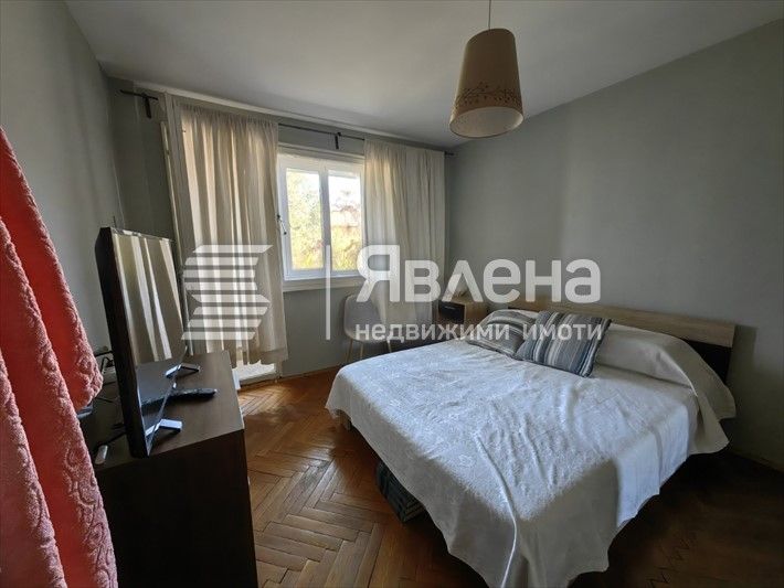 Продава се Тристаен апартамент в Благоевград, Запад - 85 кв.м за 1118 €/кв.м - Снимка #2