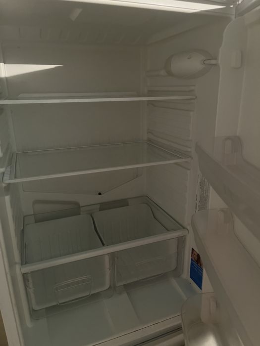 Холодильник indesit торг есть